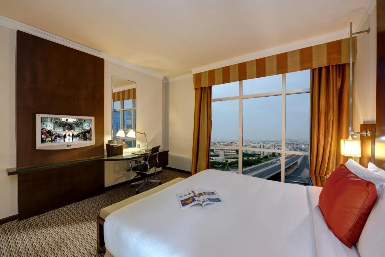 هتل کاور روتانا دبی